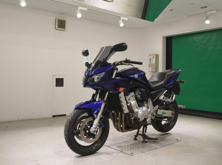 Мотоцикл Yamaha FZS1000 FAZER с пробегом 103023 km
