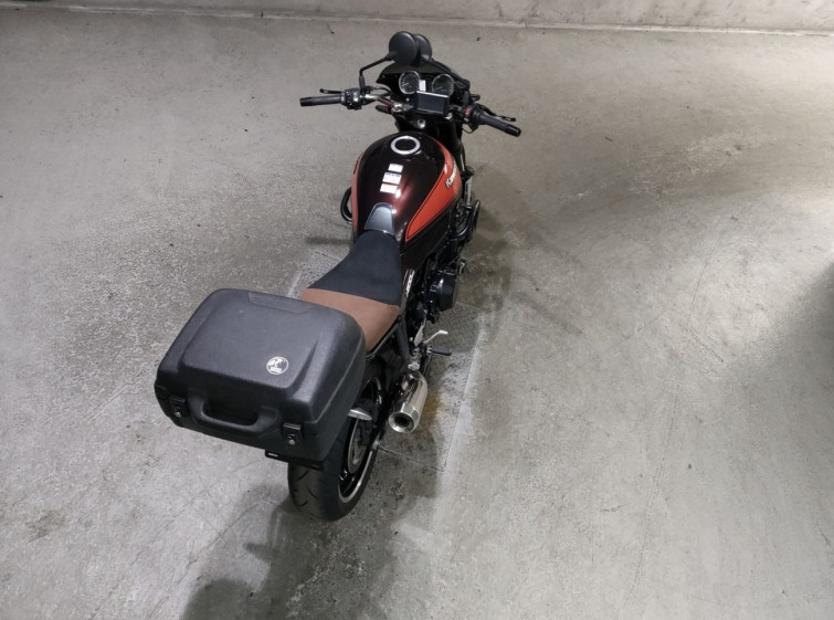 Мотоцикл Kawasaki Z900RS з пробігом 2999 km