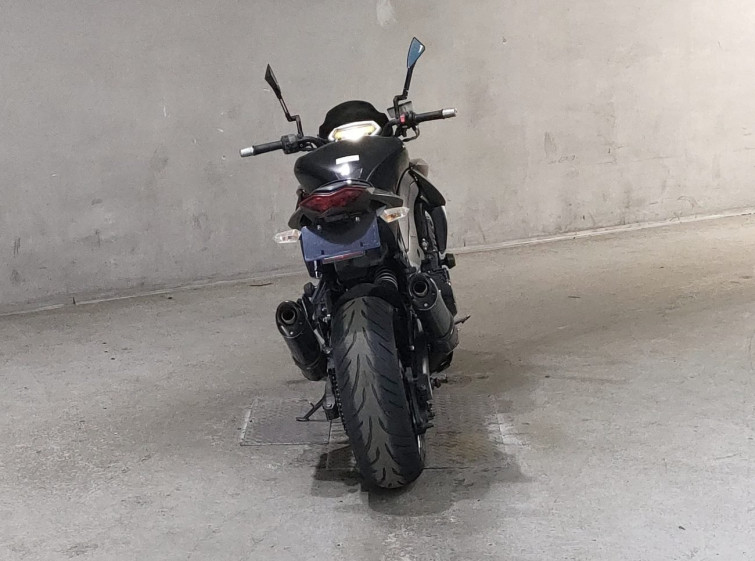 Мотоцикл Kawasaki Z1000 с пробегом 36309 km