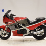 Мотоцикл Kawasaki GPZ400R з пробігом 61986 km