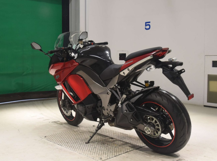 Мотоцикл Kawasaki NINJA1000 с пробегом 6940 km