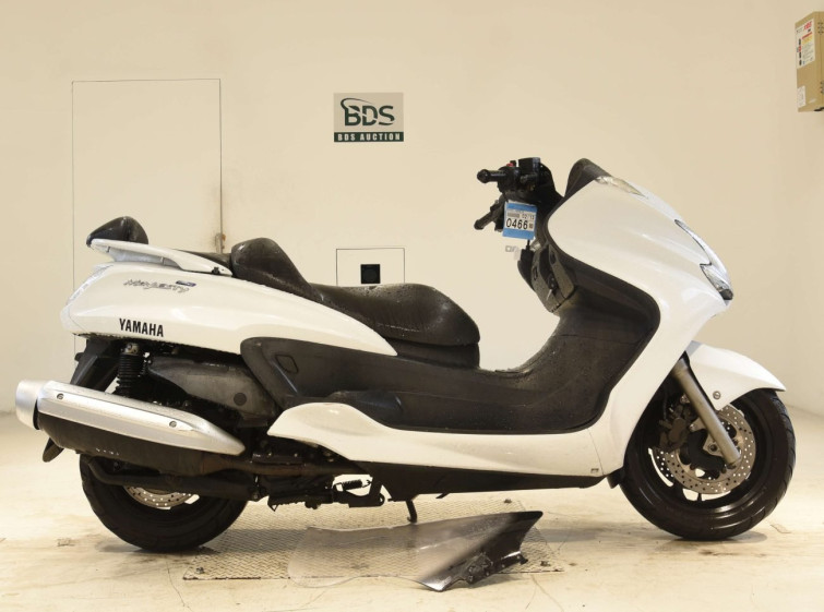 Мотоцикл Yamaha MAJESTY 400 з пробігом 69478 km