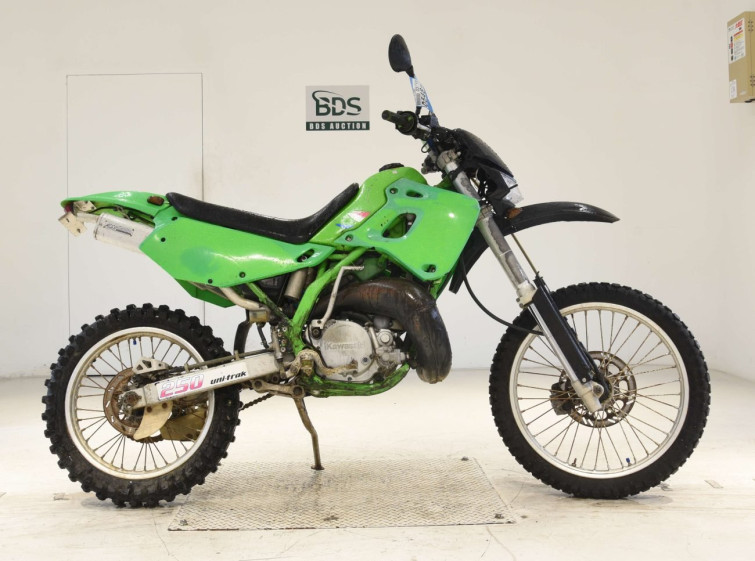 Мотоцикл Kawasaki KDX250SR с пробегом 18369 km