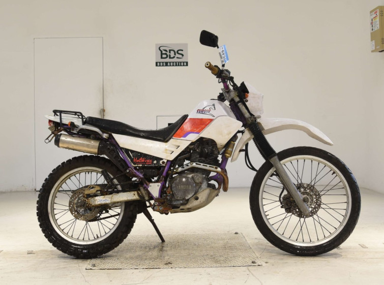 Мотоцикл Yamaha SEROW XT225 з пробігом 4417 km