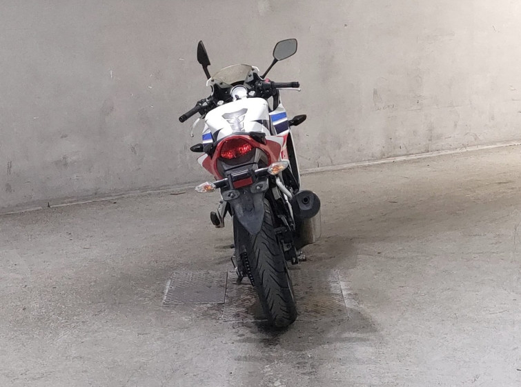 Мотоцикл Honda CBR250R з пробігом 19471 km