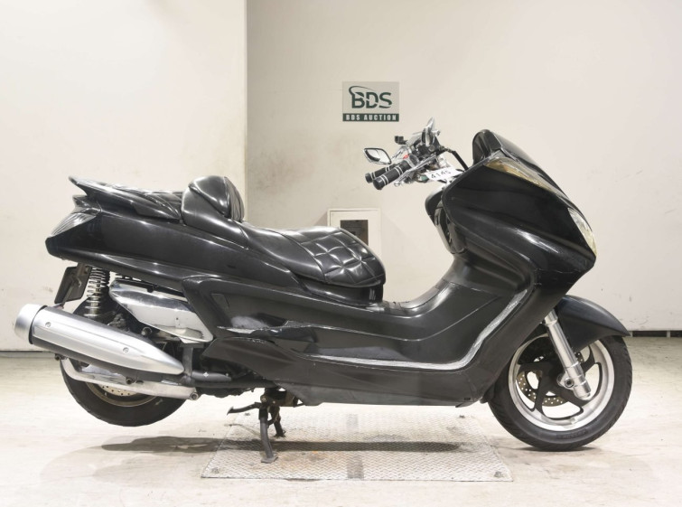 Мотоцикл Yamaha MAJESTY 250