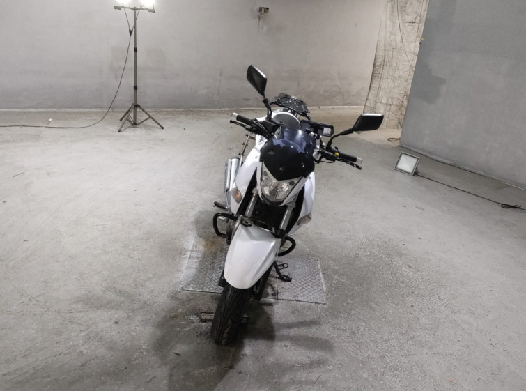 Мотоцикл Suzuki GSR250 с пробегом 43384 km