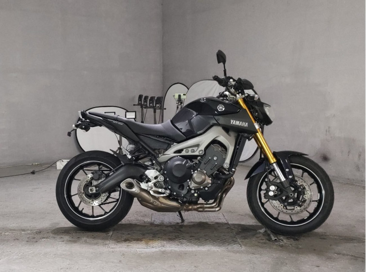 Мотоцикл Yamaha MT-09 з пробігом 28741 km