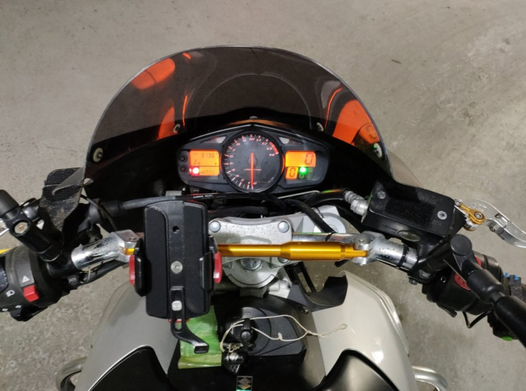 Мотоцикл Suzuki GSR400 з пробігом 31367 km