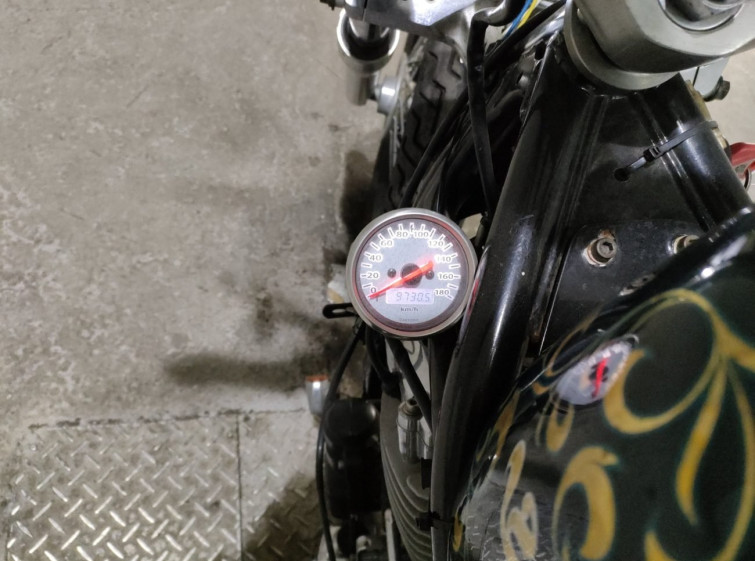 Мотоцикл Yamaha DRAGSTAR XVS400 з пробігом 9730 km