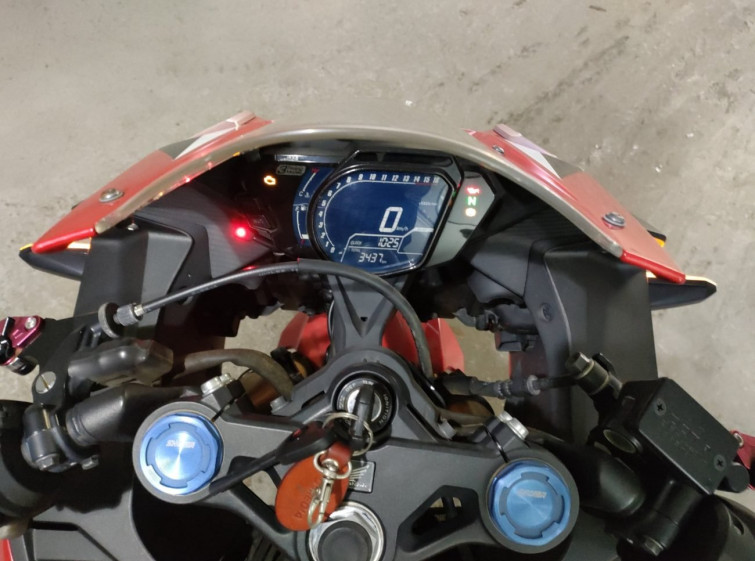 Мотоцикл Honda CBR250RR с пробегом 3437 km