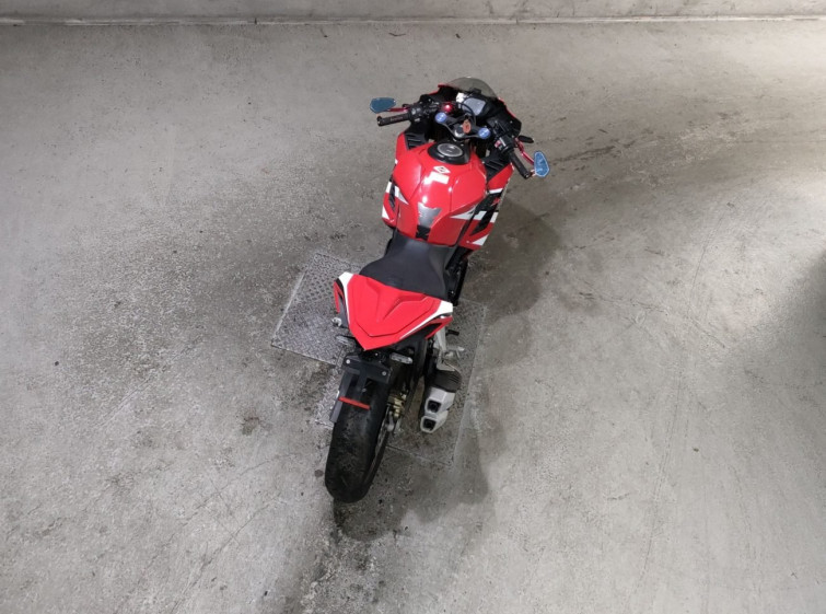 Мотоцикл Honda CBR250RR с пробегом 3437 km