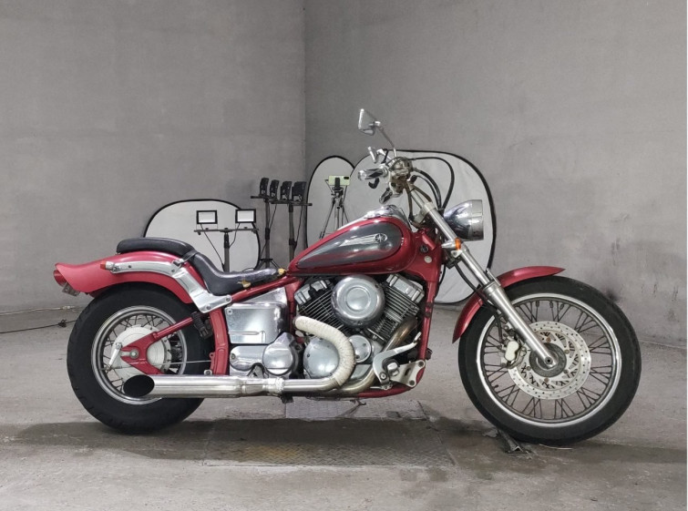Мотоцикл Yamaha DRAGSTAR XVS400 с пробегом 44304 km
