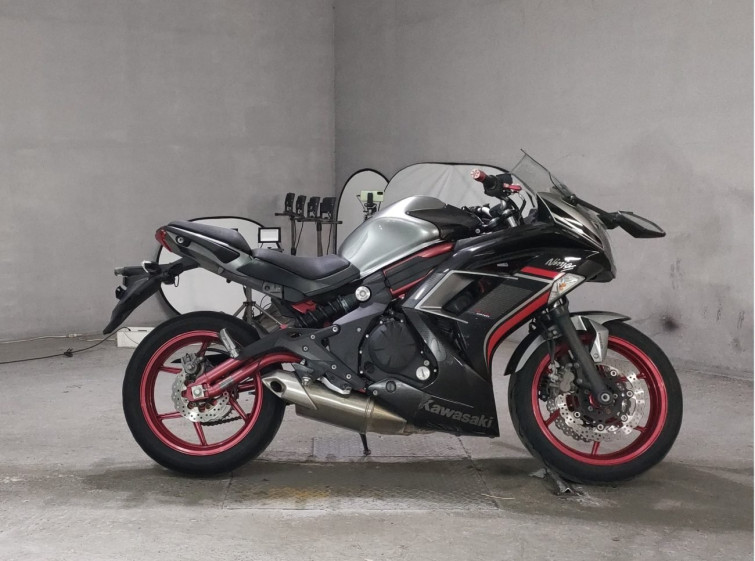 Мотоцикл Kawasaki NINJA400 с пробегом 40111 km