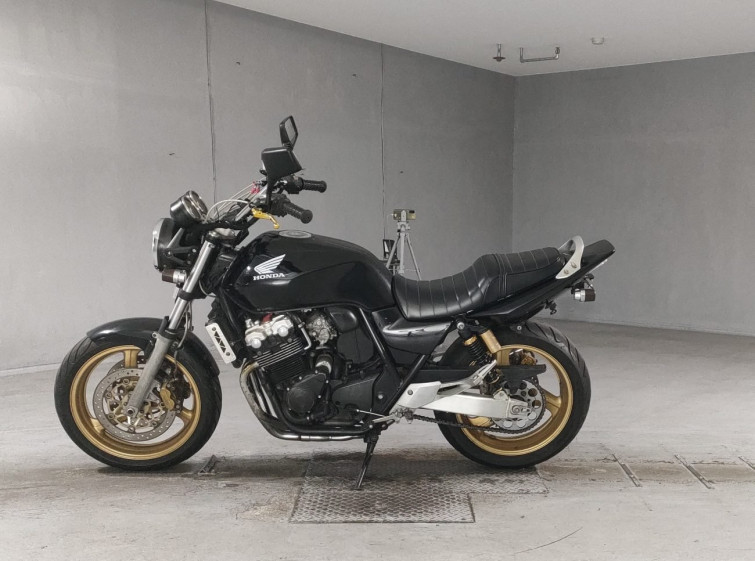 Мотоцикл Honda CB400SFV с пробегом 17380 km