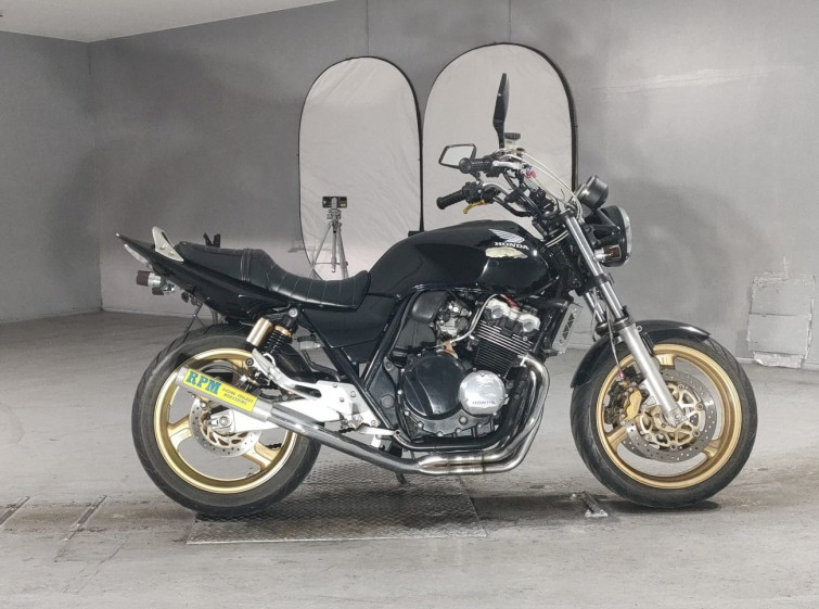 Мотоцикл Honda CB400SFV с пробегом 17380 km