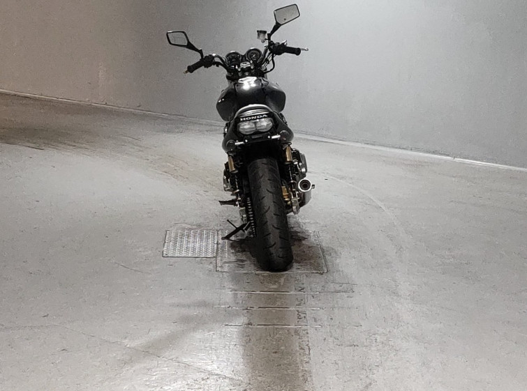 Мотоцикл Honda CB400SFV с пробегом 17380 km