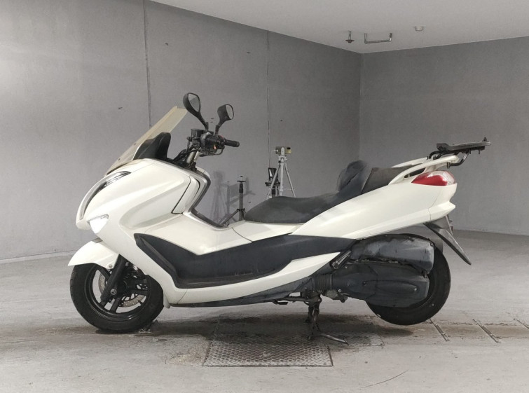 Мотоцикл Yamaha MAJESTY 250 с пробегом 24995 km