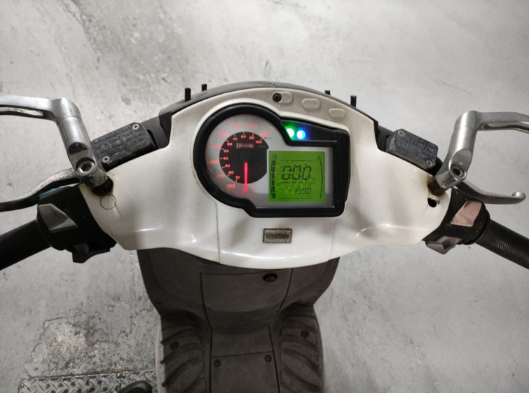 Мотоцикл Derbi LAMBRA 250I с пробегом 7591 km