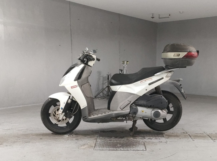 Мотоцикл Derbi LAMBRA 250I с пробегом 7591 km