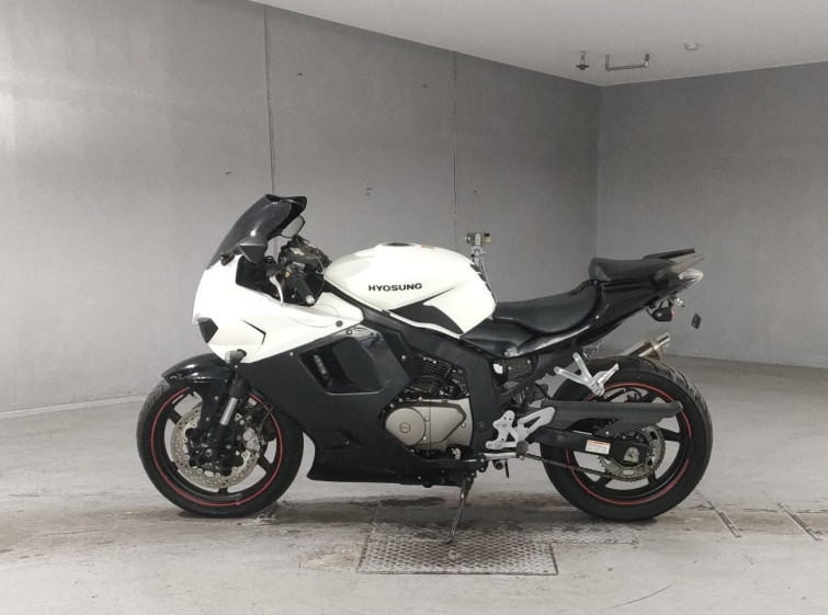 Мотоцикл Hyosung GT250R с пробегом 20386 km