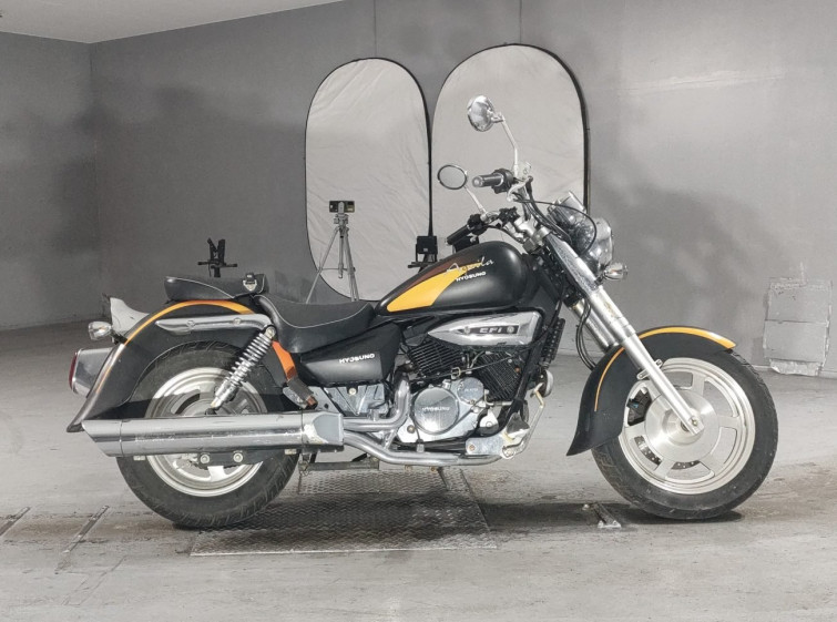 Мотоцикл Hyosung GV250 з пробігом 9302 km