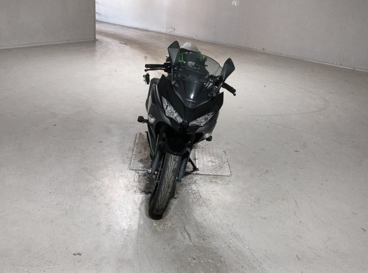 Мотоцикл Kawasaki NINJA250 с пробегом 11030 km