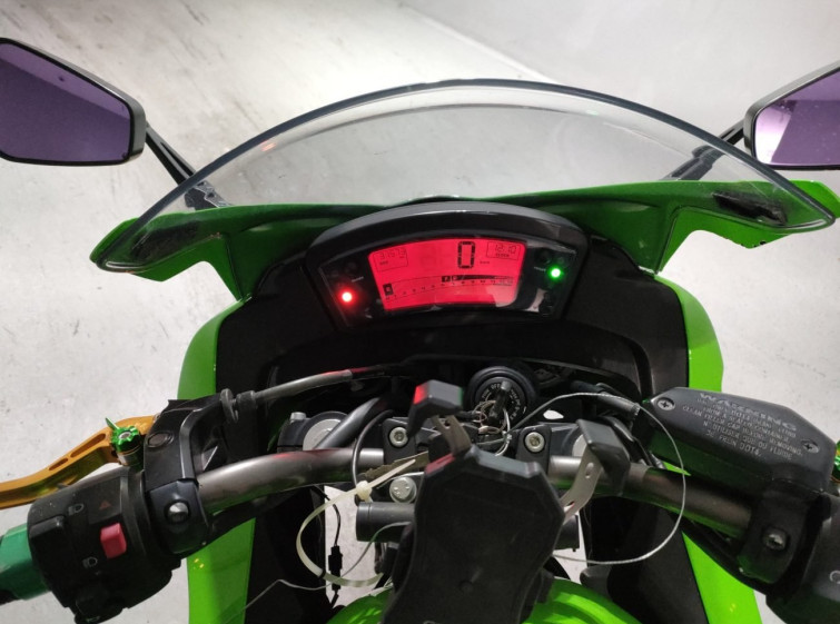 Мотоцикл Kawasaki NINJA400R з пробігом 31573 km