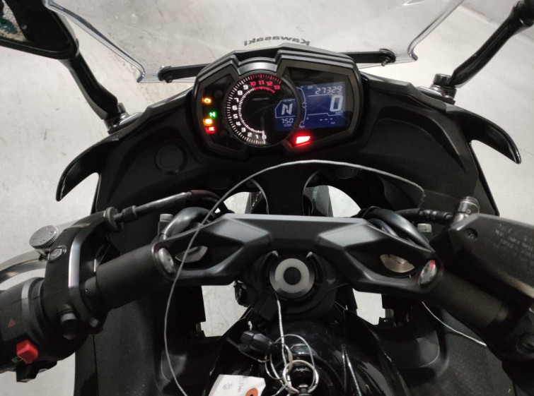 Мотоцикл Kawasaki NINJA650 с пробегом 27329 km