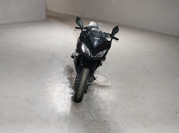 Мотоцикл Kawasaki NINJA650 с пробегом 27329 km
