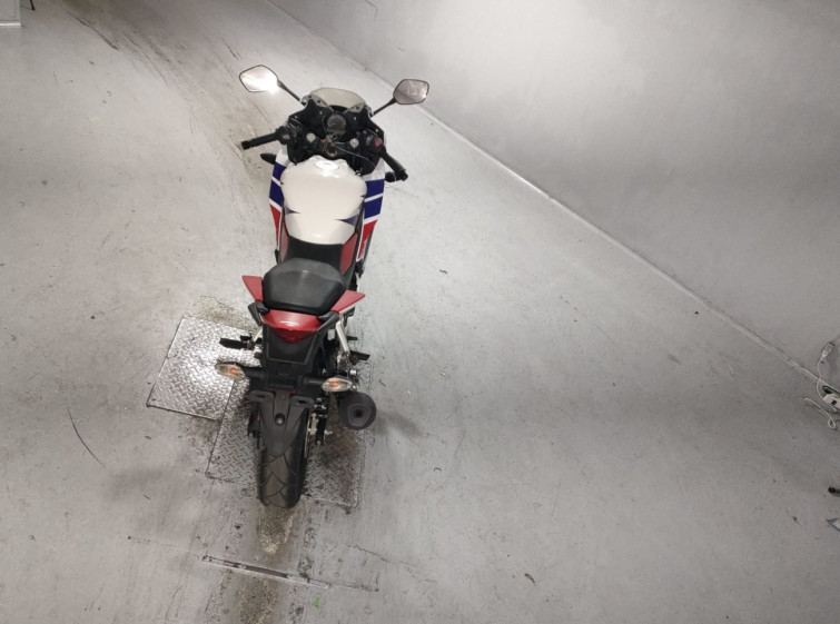 Мотоцикл Honda CBR250R з пробігом 24011 km