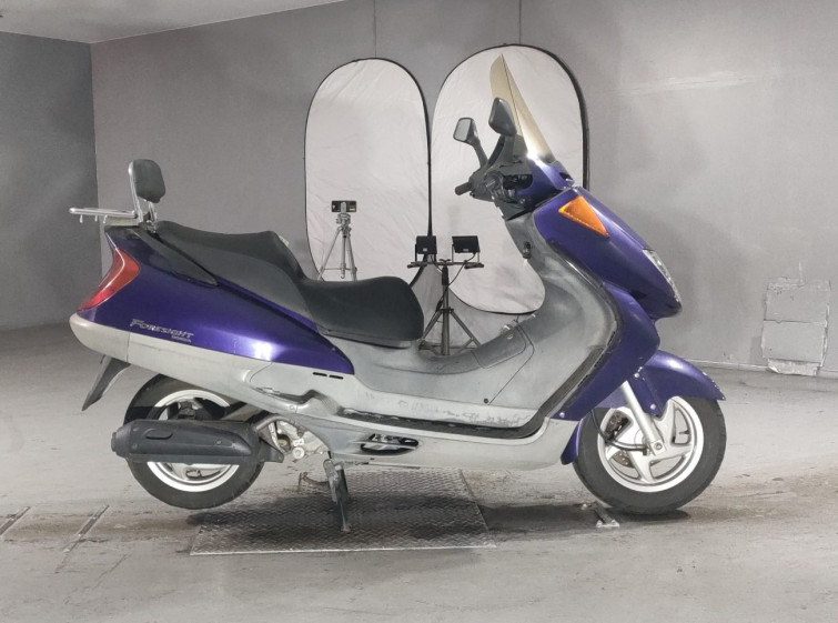 Мотоцикл Honda FORESIGHT с пробегом 17526 km