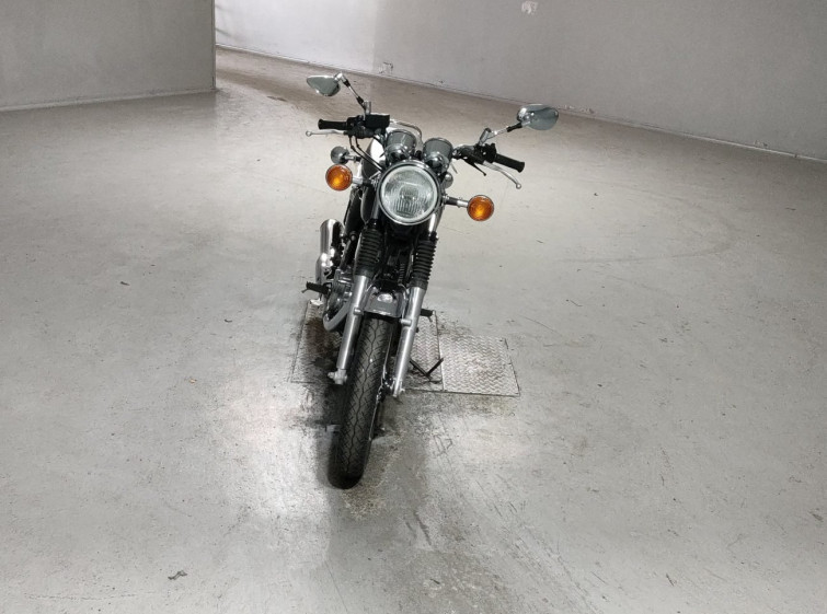 Мотоцикл Yamaha SR400 з пробігом 1817 km