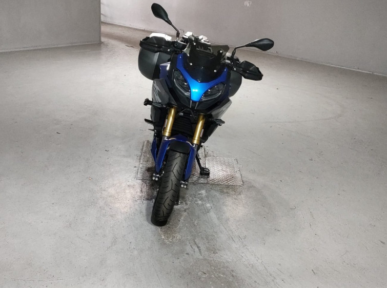 Мотоцикл BMW F900XR з пробігом 532 km