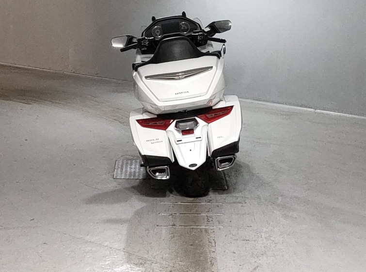 Мотоцикл Honda GL1800 TOUR D с пробегом 25992 km