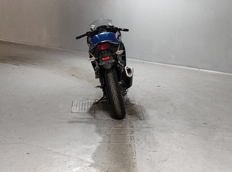 Мотоцикл Kawasaki NINJA250 с пробегом 36006 km