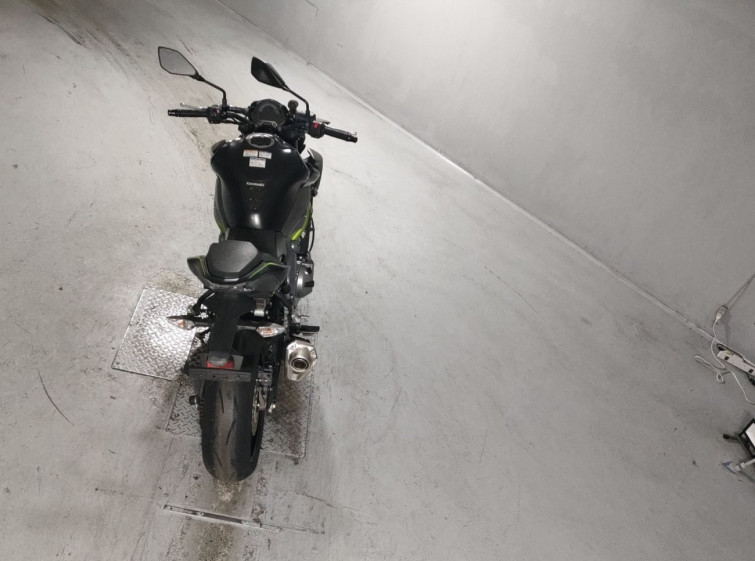Мотоцикл Kawasaki Z900 з пробігом 7597 km