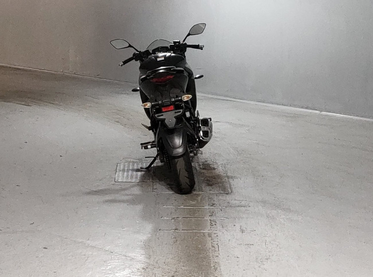 Мотоцикл Suzuki GIXXER SF250 з пробігом 32057 km