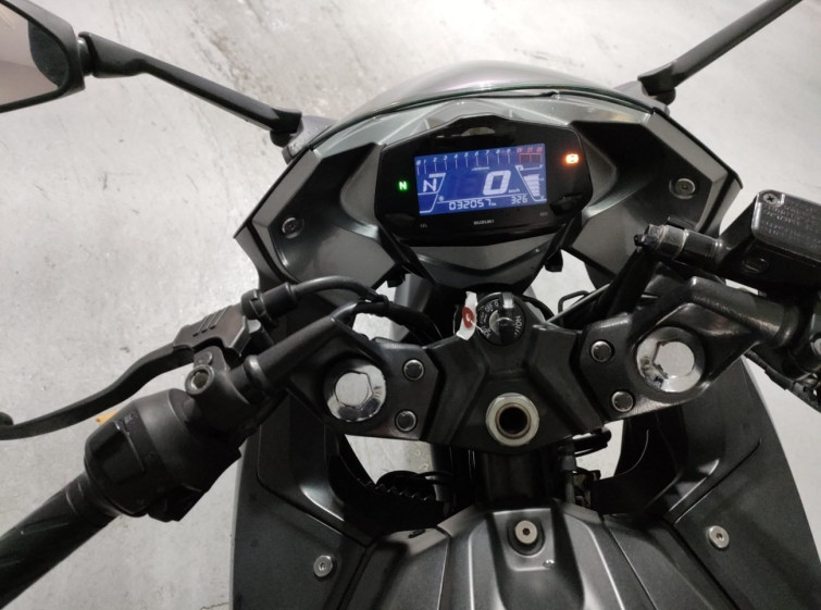 Мотоцикл Suzuki GIXXER SF250 з пробігом 32057 km