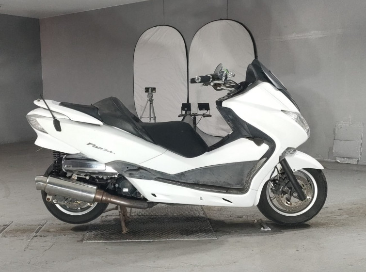 Мотоцикл Honda FORZA Z з пробігом 20698 km