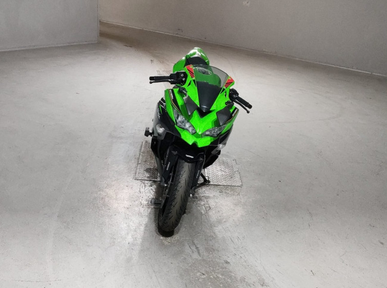 Мотоцикл Kawasaki NINJA ZX-25R KRT з пробігом 6454 km