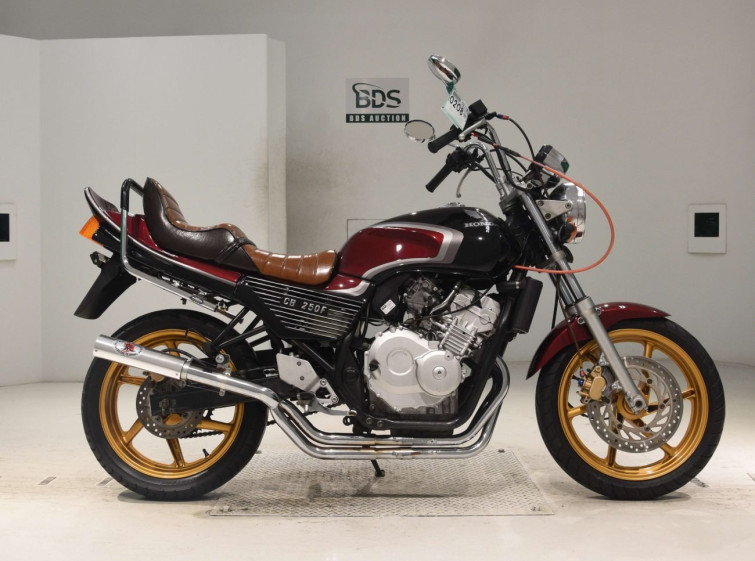 Мотоцикл Honda JADE CB250 з пробігом 16372 km