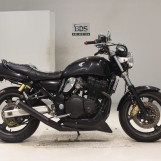 Мотоцикл Suzuki GSX400 INAZUMA
