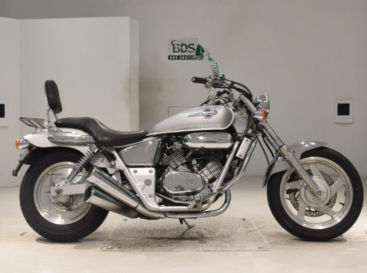 Мотоцикл Honda MAGNA250 с пробегом 31226 km