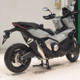 Мотоцикл Honda X-ADV750-2 з пробігом 10272 km