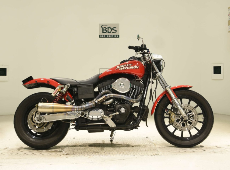 Мотоцикл HD SUPER GLIDE FXDX1450 з пробігом 72932 km