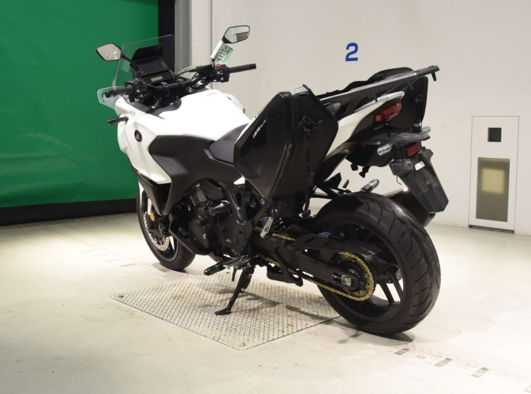 Мотоцикл Honda NT1100 з пробігом 32887 km