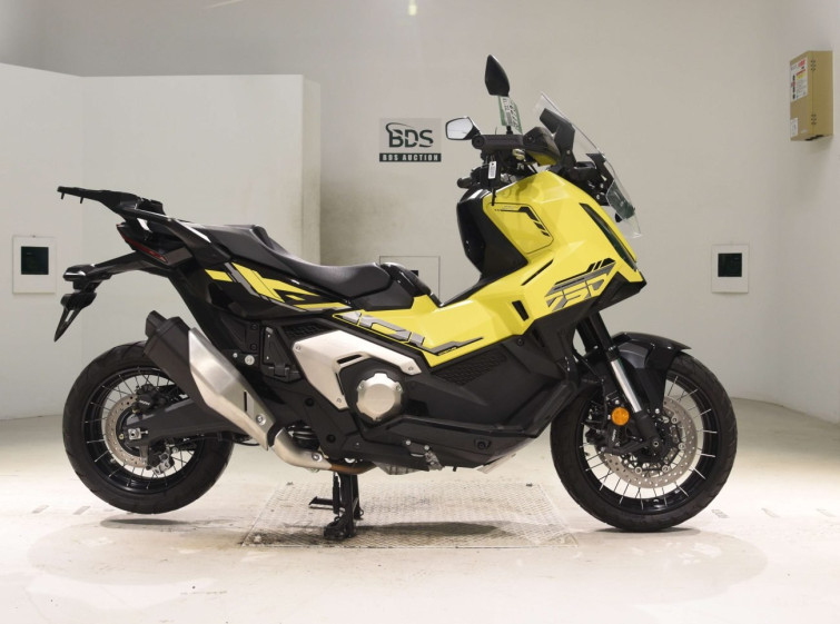 Мотоцикл Honda X-ADV750-2 с пробегом 6714 km