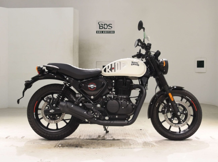 Мотоцикл Royal Enfield HUNTER350 з пробігом 3946 km