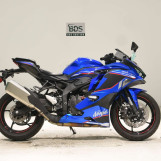 Мотоцикл Kawasaki ZX-4R SE с пробегом 6098 km